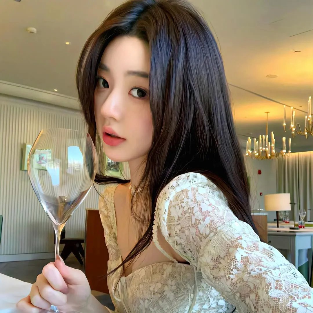 女主角
